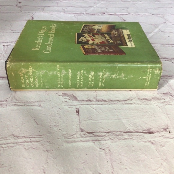 Reader’s Digest Condensed Books Volume 4 1975 Hardcover Book - Picture 3 of 3